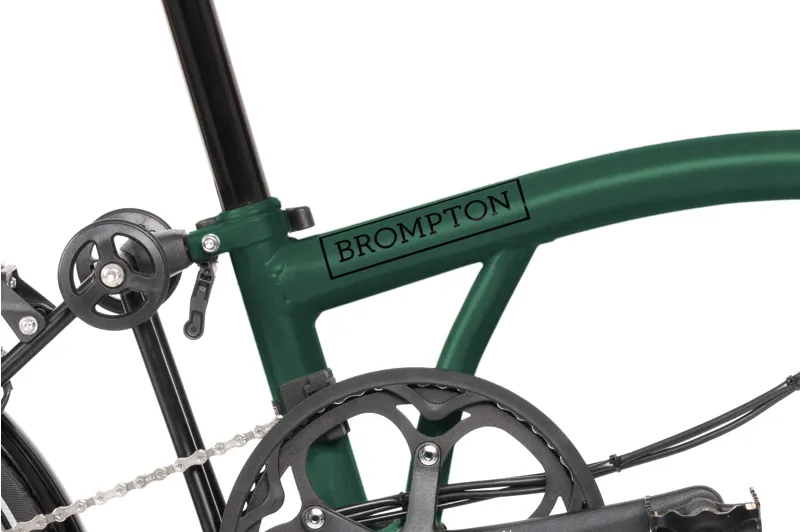 Brompton Electric C Line 4-Speed Folding Bike 2025 in Racing Green-5